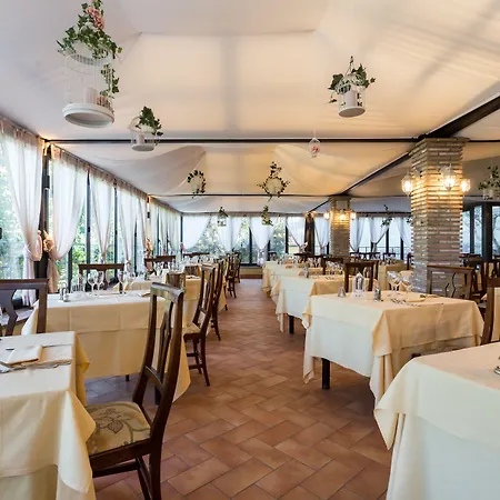 Abbazia Collemedio & 4*