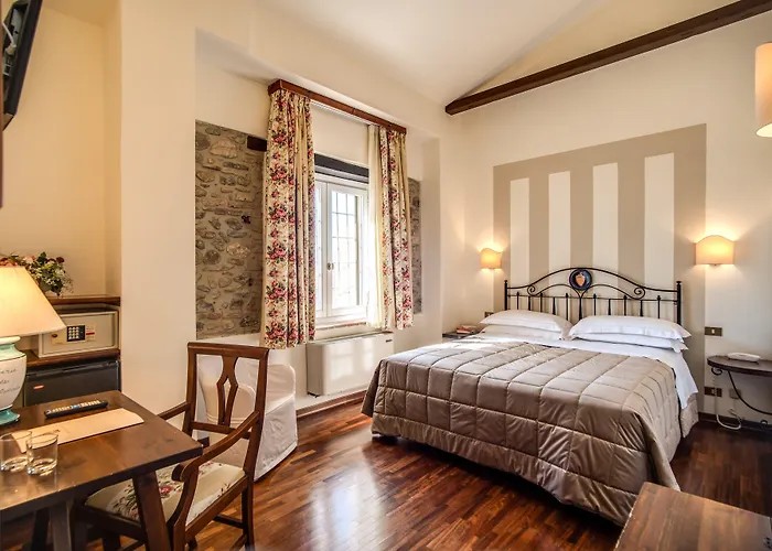 Abbazia Collemedio & Hotel 4*