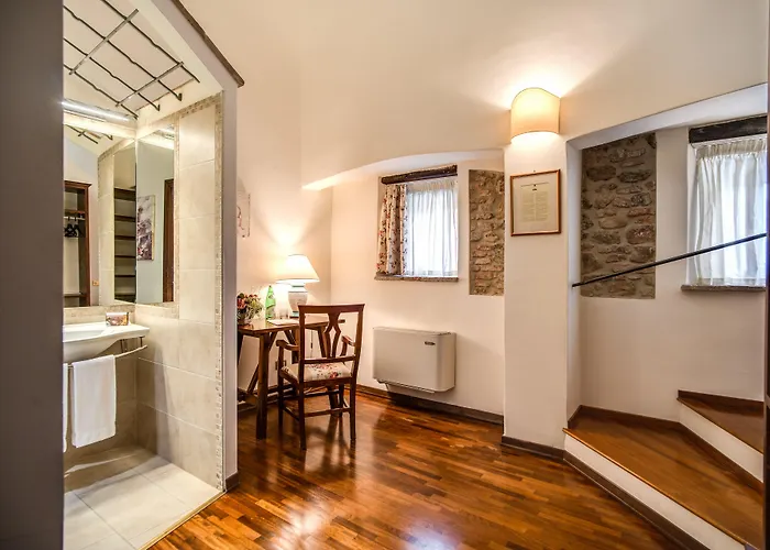 Abbazia Collemedio & Hotel 4*